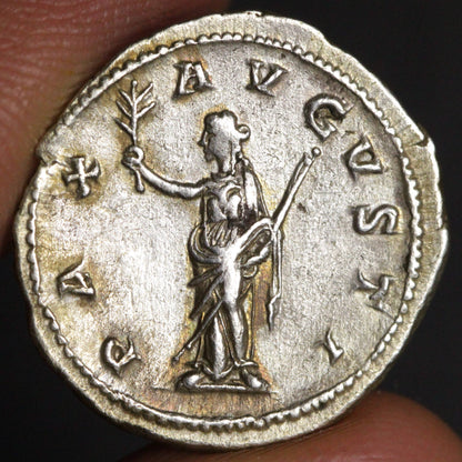 maximinus thrax denarius reverse